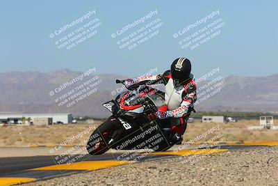 media/Oct-08-2022-SoCal Trackdays (Sat) [[1fc3beec89]]/Turn 9 Inside (10am)/